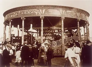 Roundabouts: CAROUSEL HAMPSTEAD