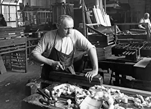 Carpenters: Carpenter, 1935