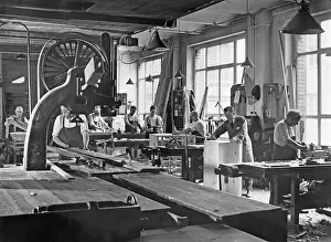 Carpenters: Carpenter, 1935