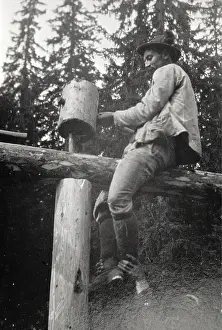 Mallets: Carpenter hits with a mallet a connection peg when