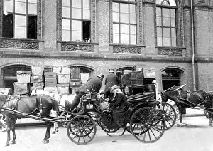 Suitcases: Carriage at the station, 1910