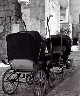 Gaeta: Carriages on a street in Gaeta