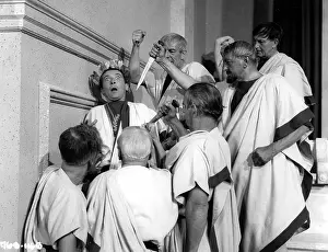 Cleo: CARRY ON CLEO