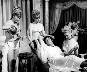 Cleo: CARRY ON CLEO