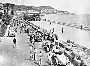 D Azur: Cars in Nice after a test drive, 1933