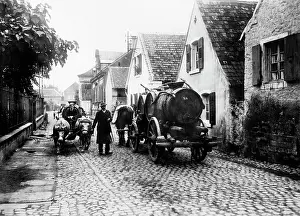 Palatine: Two carts in Forst, 1934