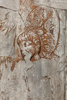 Maxentius: Carved figures on the base of the four Corinthian