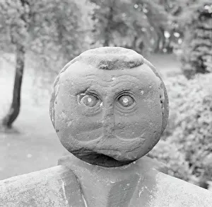 Speke: Carved s