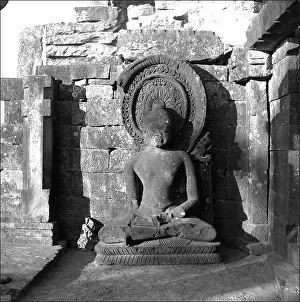 Stupa: Detail of a carving on the Stupa at Sanchi, Central India