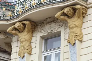 Median: Caryatids, Prague, Czech Republic