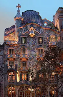 Gracia: Casa Battlo at twilight, Barcelona, Spain