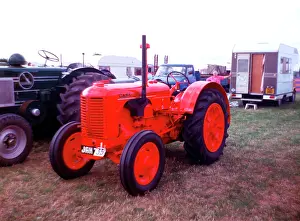 Thurlow: Case DEX Tractor