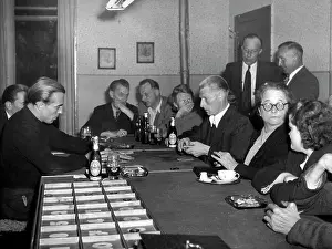 Wirtschaft: Casino in Hamburg in the 1950s