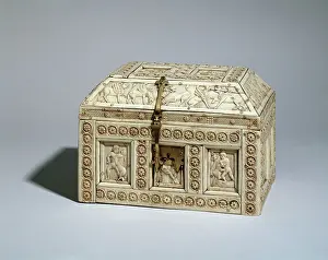 Xiith: Casket decorated with ivory rosettes