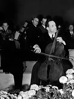 Cellist: Casper Cassado