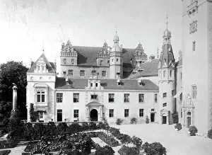 Arnim: Castle Boitzenburg in the Uckermark, around 1900