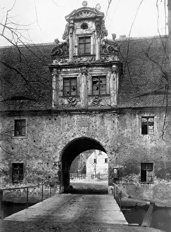 Gatehouse: Castle Doelitz in Saxony, 1929