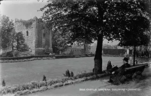 Sightseeing: Castle Gardens in Guildford