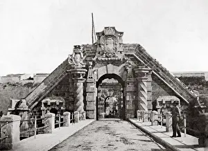 C1890: Castle Gate, Syracuse, Sicily, Italy, c1890