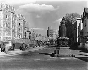 Paul Barkshire: CASTLE HILL, WINDSOR