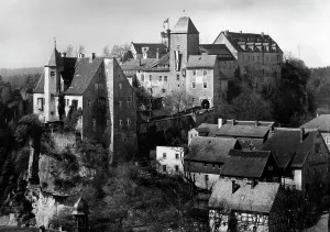 Hangs: Castle Hohnstein in Saxony, 1938