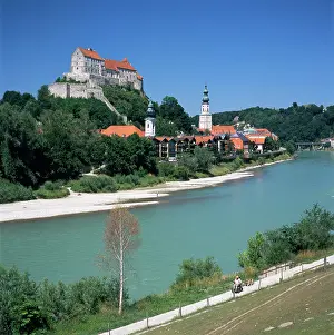 Salzach: Castle and river at Burghausen, Bavaria, Germany