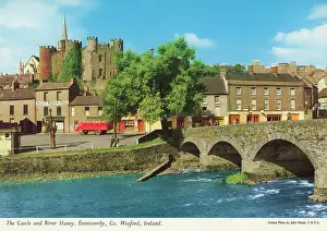 Wexford: Castle and River Slaney, Enniscorthy, Ireland