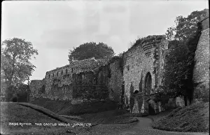 Ruthin: The Castle Walls of Ruthin