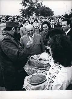 Zhivkov: Castro Visits Bulgaria