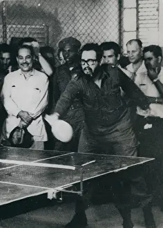 Pong: Castro Visits New Kinder
