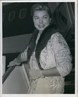 Jetliner: To Be Categorized