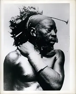 Mangbetu: To Be Categorized