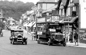 Caterham: Caterham, Bus 1925