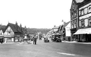 Caterham: Caterham, the Square 1925