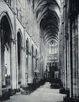 Coronations: Cathedral of Amiens, Interior
