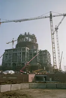 Structures: Cathedral of Christ the Savior under construction