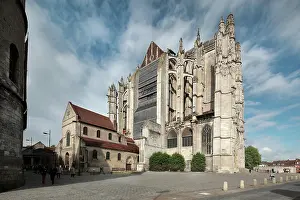 Oeuvre: Cathedrale Saint-Pierre de Beauvais and Basse