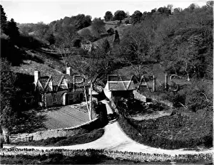 Sheltered: CAUDLE GREEN, COTSWOLDS