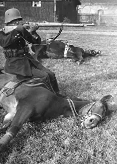 Mauser: Cavalrymen during an exercise, 1934