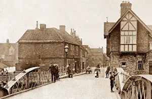 Cawood: Cawood