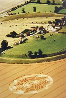 Lucy Pringle: CC /AVEBURY 1994
