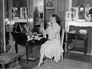 Cecile: Cecile Sorel