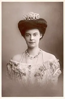 Schw: CECILIE MECKLENBURG-SCHW