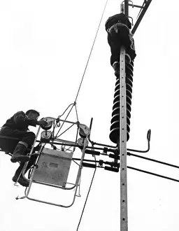 Generating: CEGB linesmen doing maintenance work, Kent