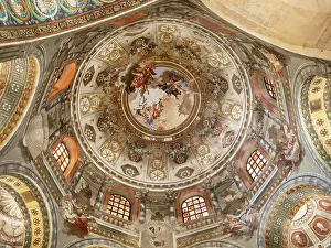 Trompe: Ceiling fresco, Basilica of San Vitale, Ravenna, Italy