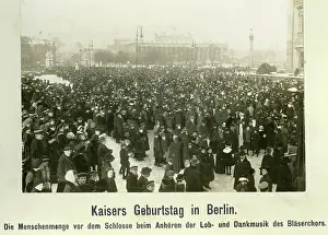 Subjects: Celebration of the birthday of the Emperor in Berlin, 1917