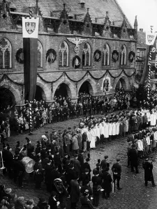 Glider: Celebration of the KdF in Goslar, 1936