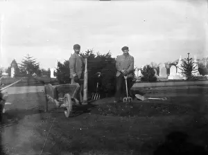 Gravediggers: Cemetery, Bexleyheath