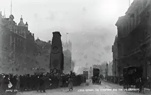Solemnity: The Cenotaph and the Pilgrimage in London