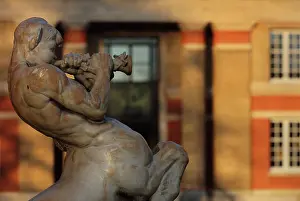 Monard: Centaur statue, Cite Internationale Universitaire
